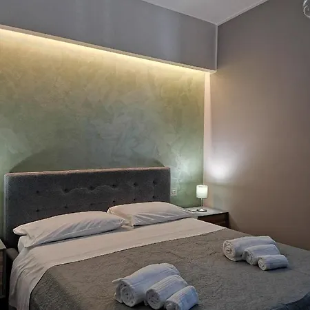 Affittacamere 5 *